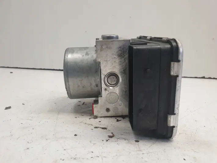 Volvo V90 II POMPA ABS Sterownik 31451210