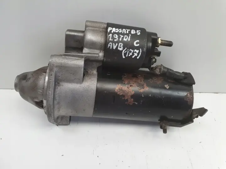 VW Passat B5 1.9 TDI ROZRUSZNIK bosch 068911024F