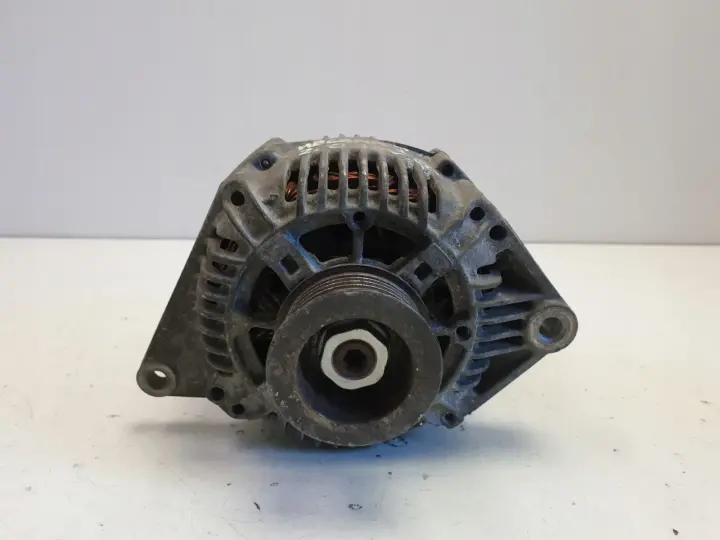 Renault Megane I 2.0 16V ALTERNATOR valeo 110A
