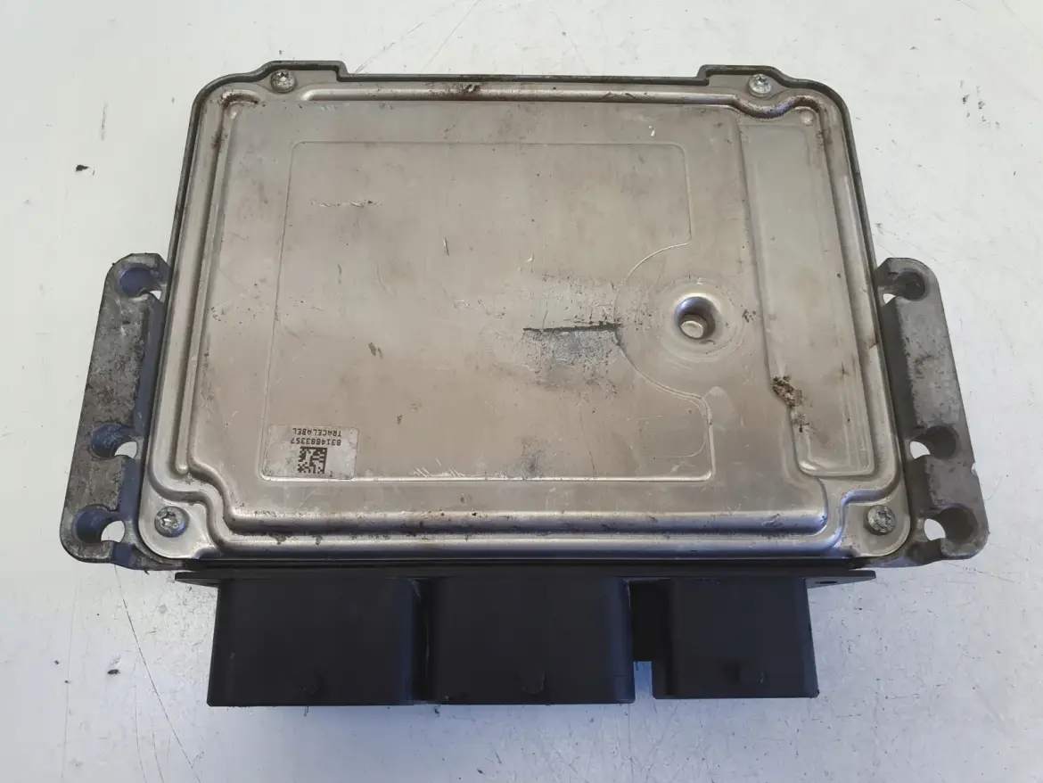 Citroen C4 1.6 16V VTi STEROWNIK SILNIKA komputer 0261S05190