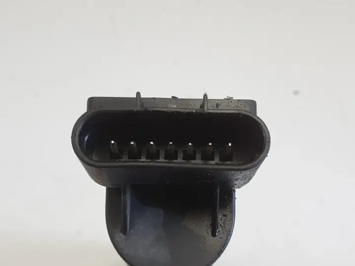 Opel Corsa D 1.4 16V CEWKA ZAPŁONOWA A14XER