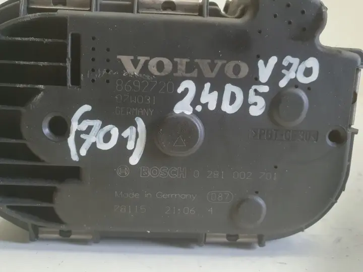 Volvo S60 I V70 II 2.4 D5 PRZEPUSTNICA 8692720 0281002701