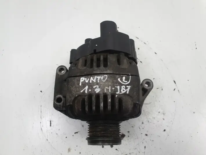 Fiat Punto II 1.3 M-JET ALTERNATOR valeo 51718499 75A