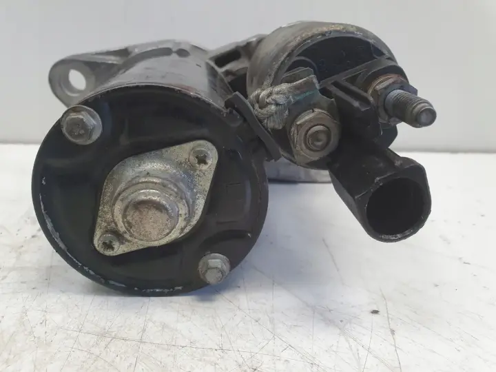 Skoda Fabia III 1.2 TSI ROZRUSZNIK 0001120406 bosch