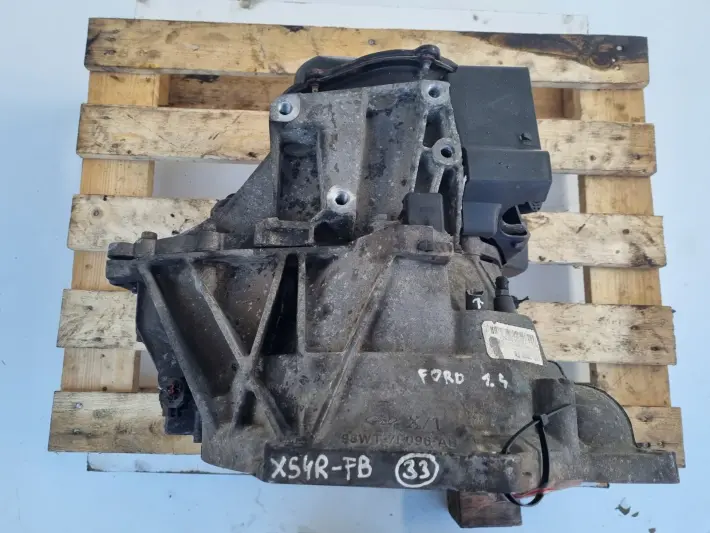 Ford Focus MK1 1.6 16V SKRZYNIA BIEGÓW XS4R-7002-FB manualna MANUAL