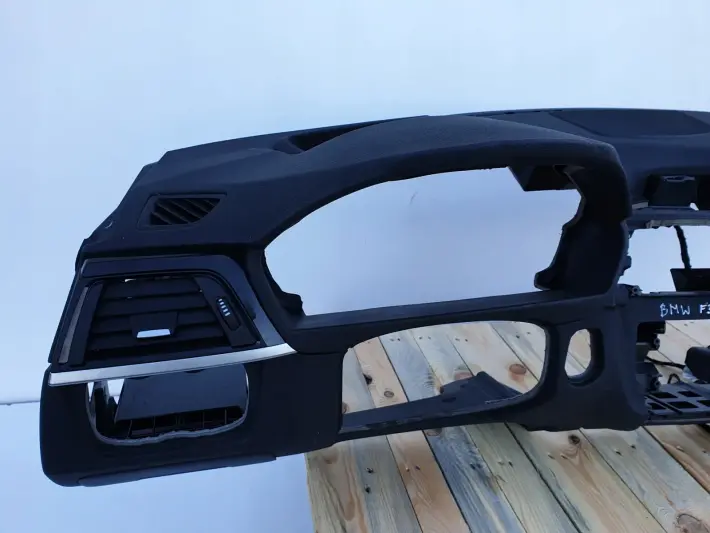 BMW F36 GC GRAN COUPE DESKA ROZDZIELCZA KONSOLA