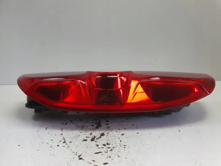 Fiat Doblo II Opel Combo D TYLNIA TYLNA LAMPA PRAWA prawy tył 00519248430