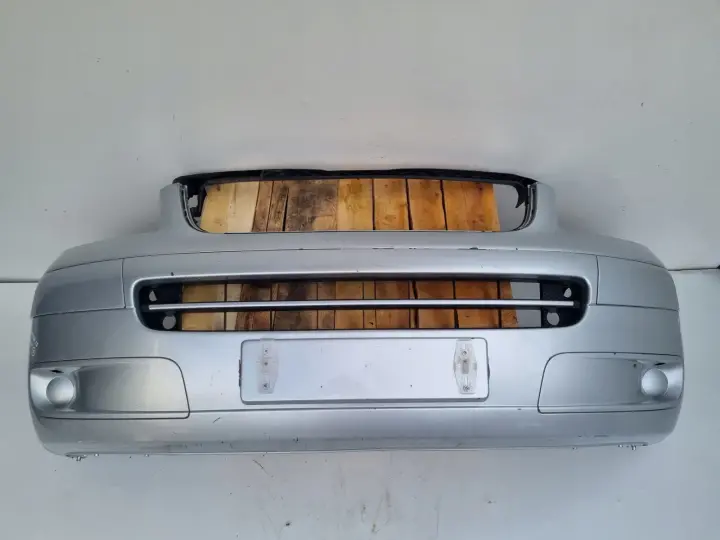 VW Transporter T5 Caravelle Multivan PRZEDNI ZDERZAK przód 7H5807101