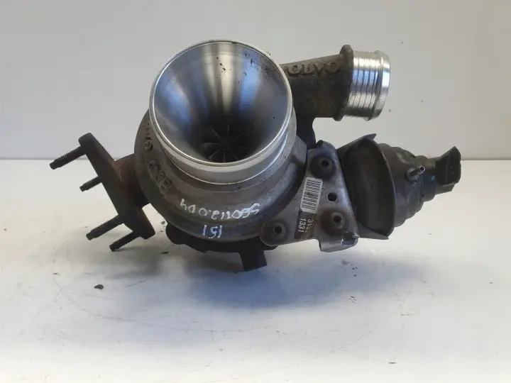 Volvo S60 II 2.0 D3 TURBOSPRĘŻARKA turbo 31331331