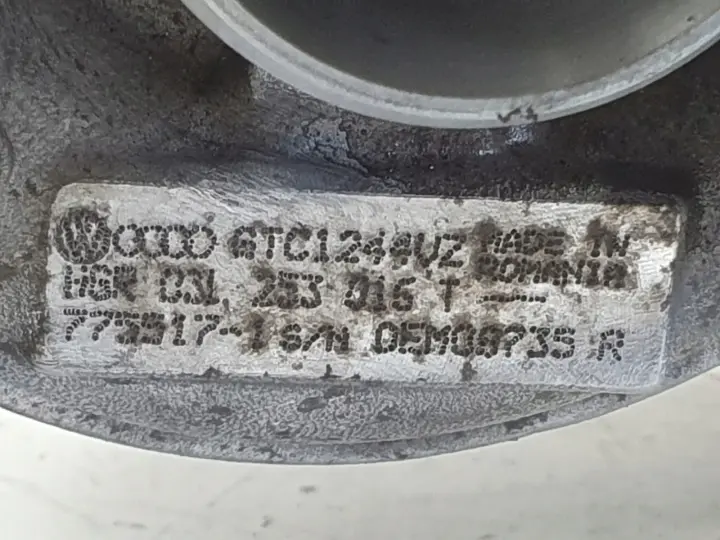 Audi A3 II 8P 1.6 TDI TURBOSPRĘŻARKA turbo 03L253016T