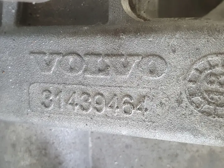 Volvo XC60 II 2.0 D4 CHŁODNICA SPALIN egr P32203034