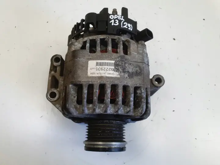 Opel Corsa D 1.3 CDTI ALTERNATOR 13222935 105A
