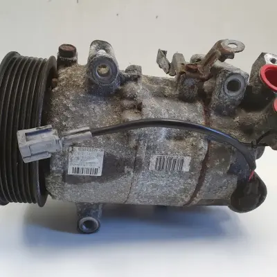 Renault Megane III 1.9 dCi SPRĘŻARKA KLIMATYZACJI 8200956574-A