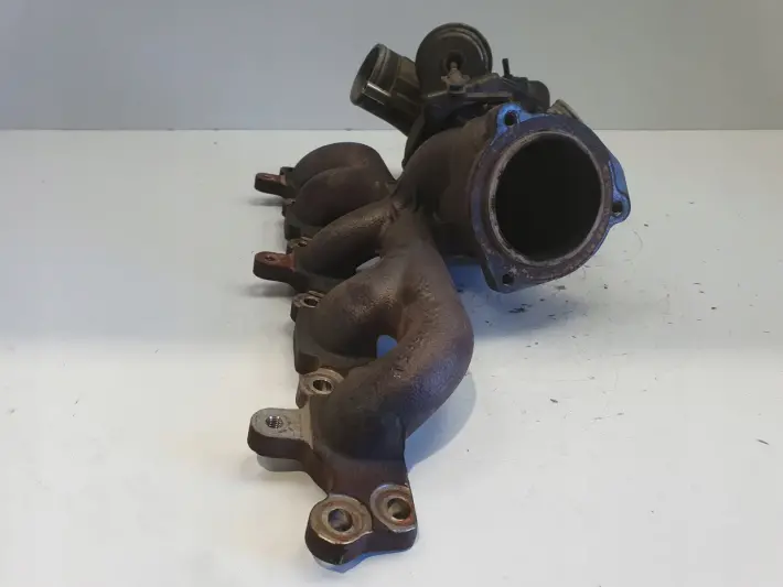 Volvo V70 III S80 II 2.5 T TURBOSPRĘŻARKA turbo 30757112