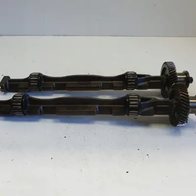 BMW E90 2.0 D WAŁEK BALANSUJĄCY Wałki balansujące balansowe N47D20