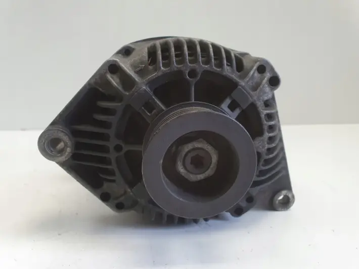 Volvo S40 V40 1.9 D TD ALTERNATOR 7700823707 valeo 110A