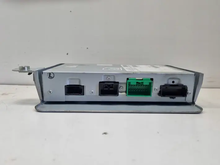 Volvo V60 I S60 II V40 II WZMACNIACZ RADIA 31409935 31409935AA