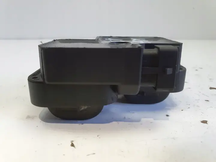 Mercedes W169 1.7 8V CEWKA ZAPŁONOWA 0221503035