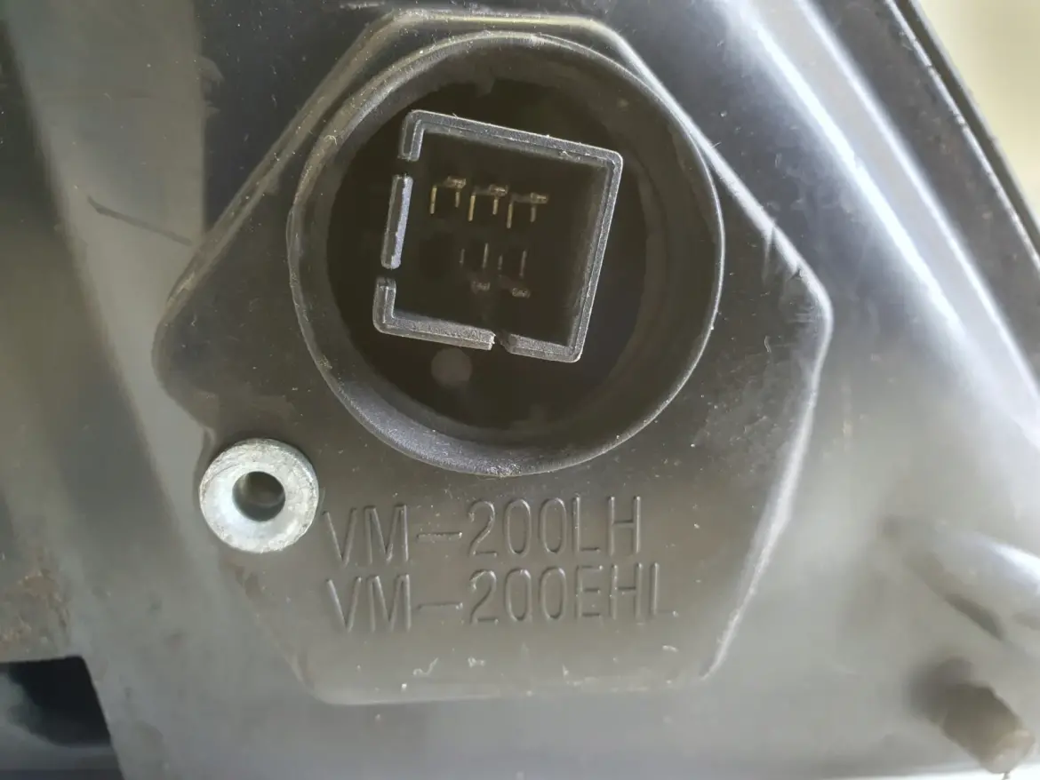 Opel Corsa C 00-06r LUSTERKO LEWE KIEROWCY 5 pin pinów