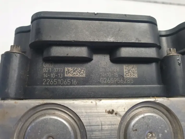 Dacia Duster POMPA ABS hamulcowa 476608845R