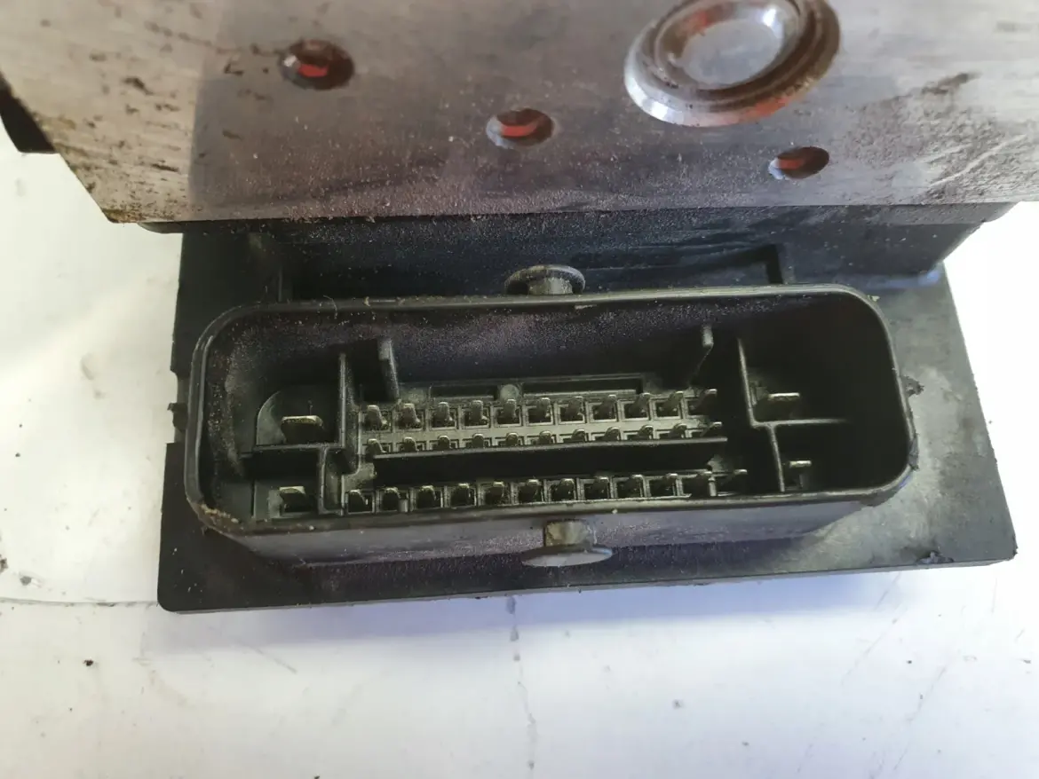 Audi A4 B7 POMPA ABS Sterownik 8E0910517H oryg