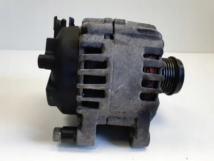 Volvo V60 S60 II 1.6 D2 ALTERNATOR valeo 30659390 150A