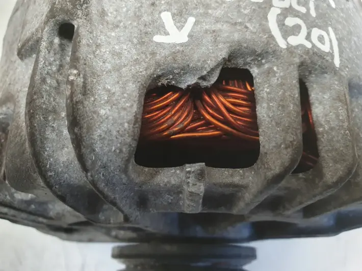 Nissan Primastar 2.0 DCI 02-16r ALTERNATOR P0687722 TG15C058