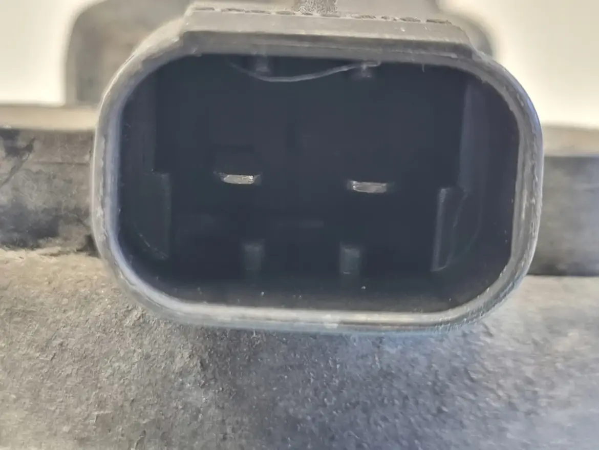 Volvo Mercedes Saab SYGNAŁ DZWIĘKOWY Klakson e1000233 A-28-657625