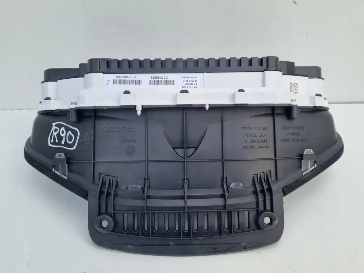 Volvo XC60 I V60 I S60 II LIFT LICZNIK ZEGARY TFT Europa 31687360