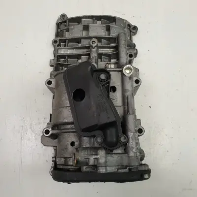 BMW E90 E91 2.0 D POMPA OLEJU olejowa 8052011