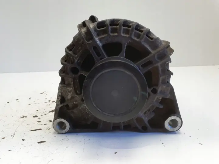 Volvo S40 II V50 1.6 D D2 ALTERNATOR 30659389 120A valeo