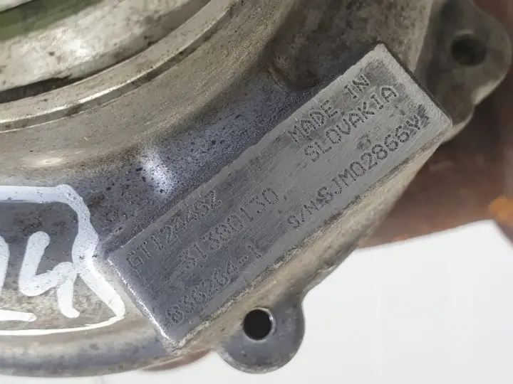 Volvo V40 II 2.0 D D2 TURBOSPRĘŻARKA turbo 31380130