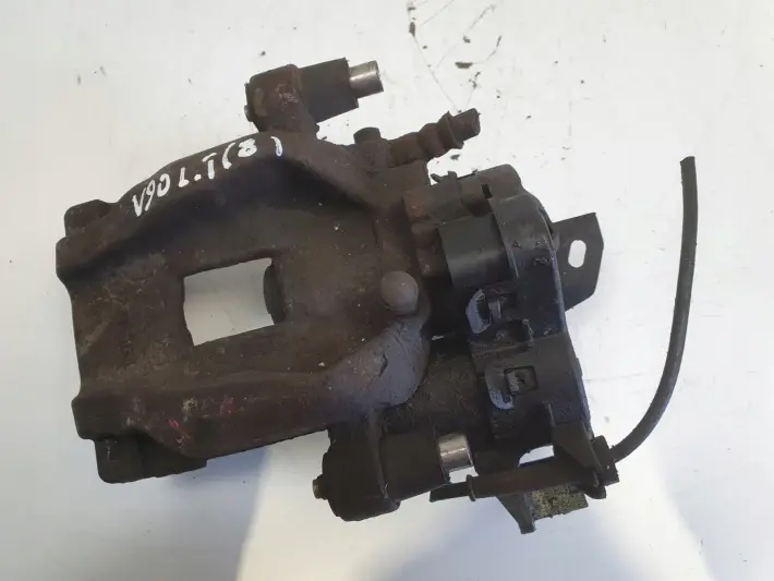 Volvo V60 XC60 II TYLNY ZACISK HAMULCOWY lewy tył 31687554