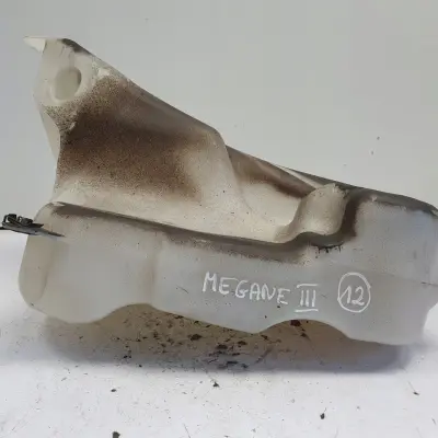 Renault Megane III ZBIORNICZEK PŁYNU SPRYSKIWACZY