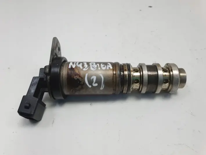 BMW E90 N43 1.6 ELEKTROZAWÓR Czujnik rozrządu 13151279