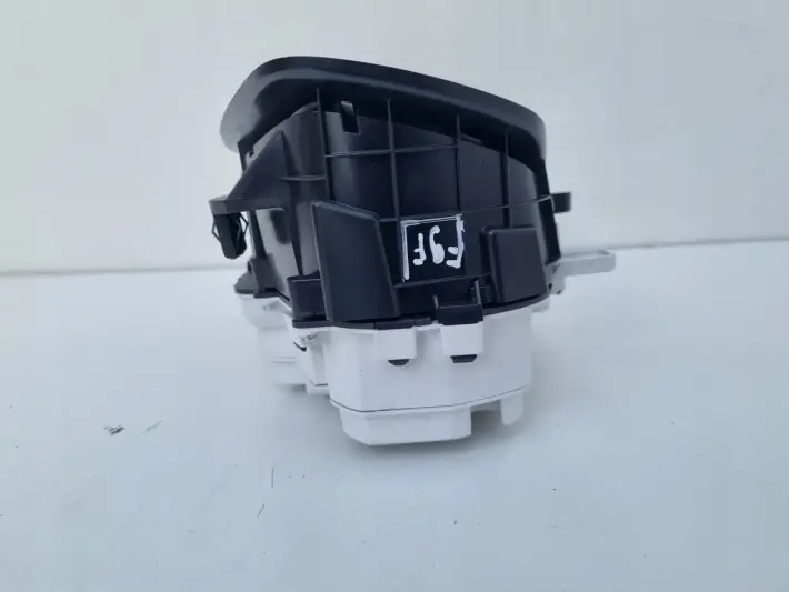 Volvo V40 II Diesel LICZNIK ZEGARY TFT Europa 31453047 36010098
