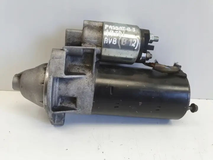 VW Passat B5 1.9 TDI ROZRUSZNIK bosch 068911024G 0001110128