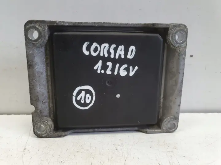 Opel Corsa D 1.2 16V STEROWNIK SILNIKA komputer 55557933 0261208940 AX