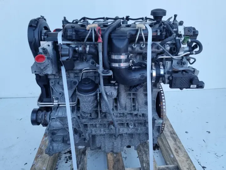 SILNIK KOMPLET Volvo S80 II 2.4 D5 185KM z łapą D5244T D5244T4