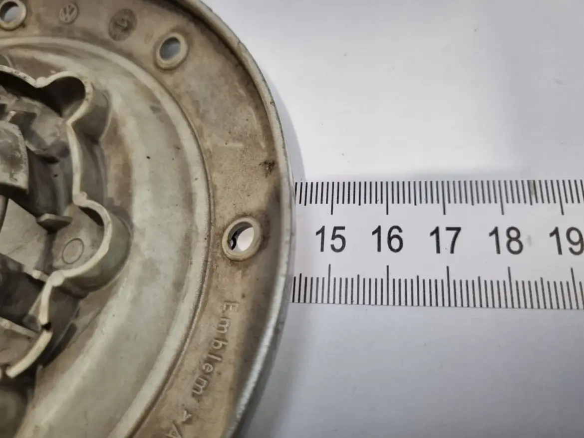 VW DEKIELEK FELGI Kapsel kołpak 1K0601149E 145mm