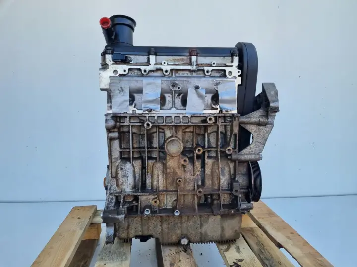 SILNIK Seat Altea 1.6 8V 102KM bierze olej BGU BSE
