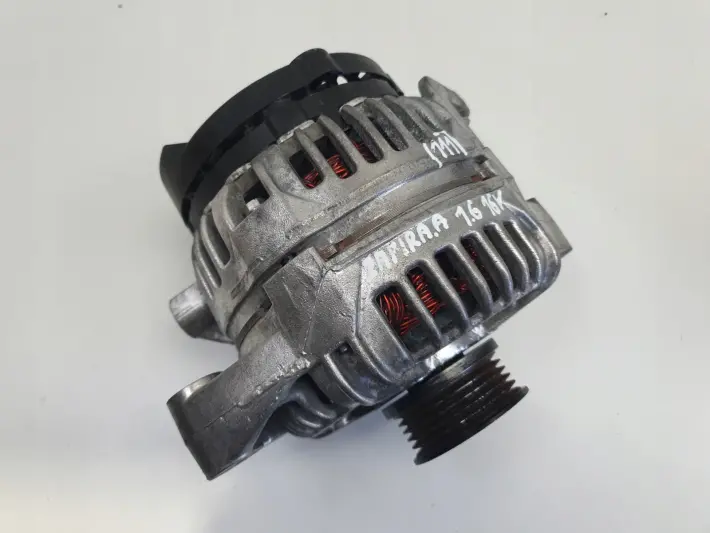 Opel Zafira A 1.6 16V ALTERNATOR 0124425022 ZP