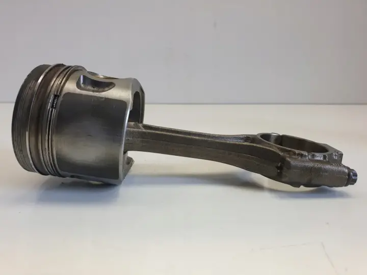 VW Sharan 1.9 TDI ANU TŁOK KORBOWÓD