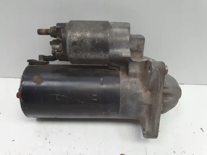 Opel Vectra C 1.9 CDTI 8V ROZRUSZNIK bosch 0001109268