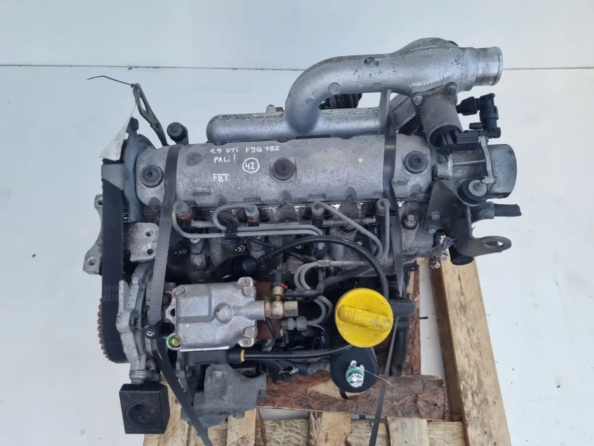 SILNIK Renault Clio II 1.9 DTI 80KM F9Q782 F8T