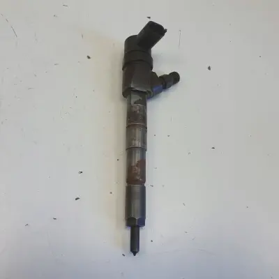 Opel Vectra C 1.9 CDTI 16V WTRYSKIWACZ wtrysk 0445110243