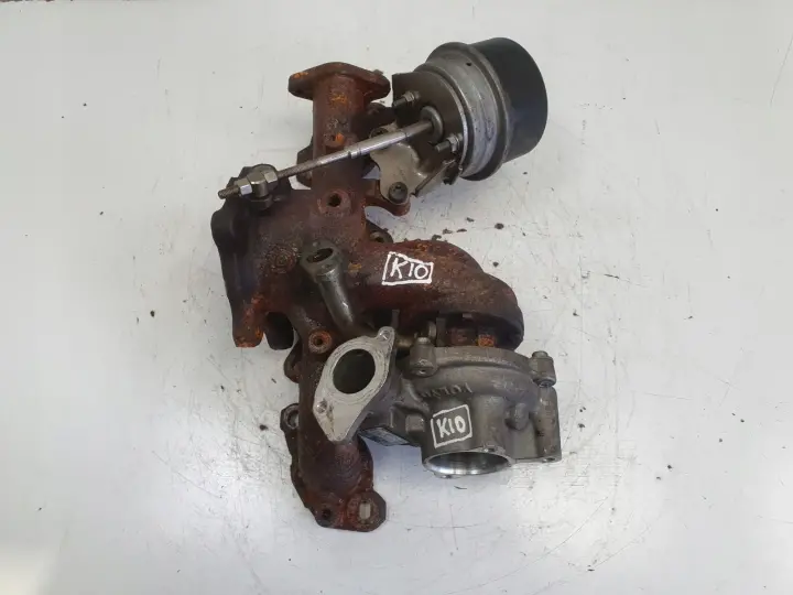 Volvo V60 2.0 D4 TURBOSPRĘŻARKA turbo 31397999 31361655