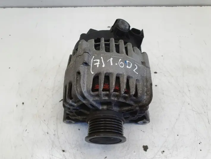 Volvo C30 D2 1.6 D ALTERNATOR 30659389 oryginał