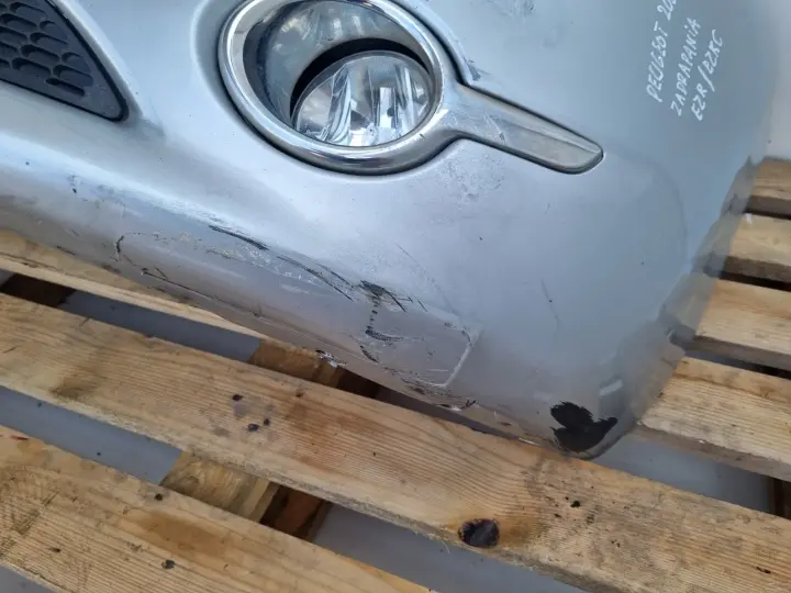 Peugeot 208 KOMPLETNY PRZEDNI ZDERZAK przód EZR EZRC GRIL GRILL 9672794477