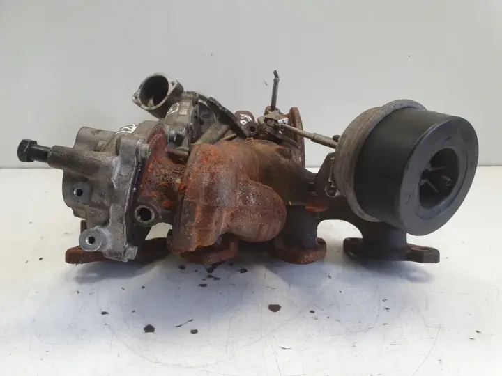 Volvo XC60 S60 V60 II 2.0 D4 TURBOSPRĘŻARKA turbo 31459962 31491217